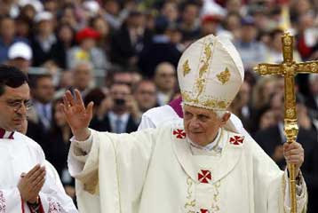 Ντροπή και θλίψη εκφράζει ο Πάπας συναντώντας θύματα κακοποίησης στη Μάλτα