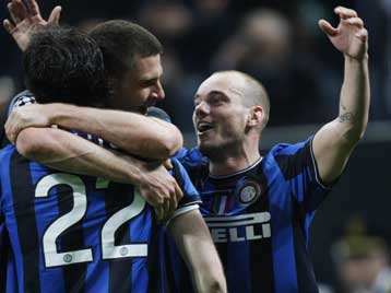 Γλυκιά σαν κ-Ίντερ… πίκρανε τη Μπαρτσελόνα στον πρώτο ημιτελικό του Champions League