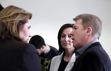 Στο χορό των απεργιακών κινητοποιήσεων μπαίνουν δάσκαλοι και πανεπιστημιακοί