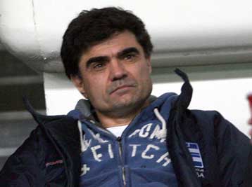 Προσπάθεια να χαμηλώσουν οι τόνοι από τον Γ. Βαρδινογιάννη