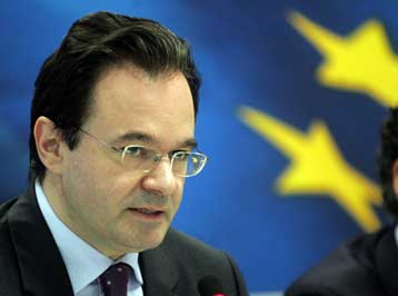 Χρηματοδότηση και από τους δύο πυλώνες του μηχανισμού, διαβεβαιώνει ο Παπακωνσταντίνου