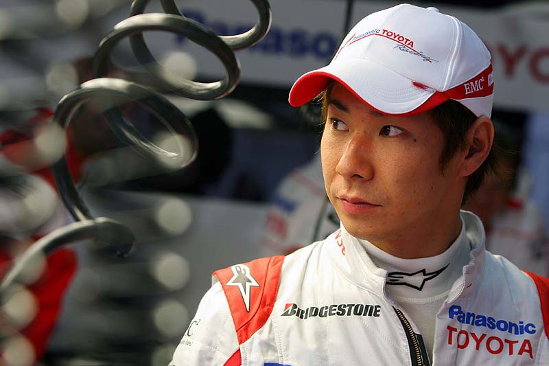 Η Sauber υπέγραψε τον Kamui Kobayashi
