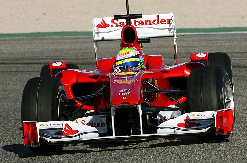 Η Ferrari F10 ταχύτερη το πρώτο πρωί στη Βαλένθια