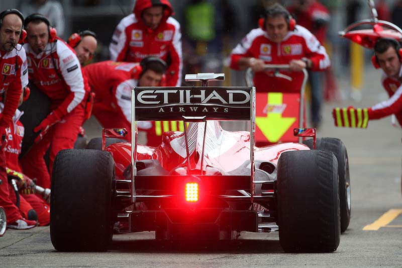 Δοκιμές Χερέθ, 6η μέρα: Pit-stops στη βροχή