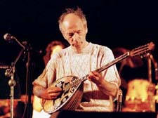 «Η ζωή μου όλη»: Aφιέρωμα στον τραγουδοποιό Άκη Πάνου