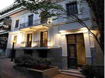 100 Προσκλήσεις για την Παγκόσμια Ημέρα Θεάτρου από το 104