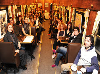 «Τα 12 Κουπέ» στο Τρένο στο Ρουφ