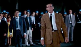 Αφιέρωμα στη «17 Νοεμβρίου»