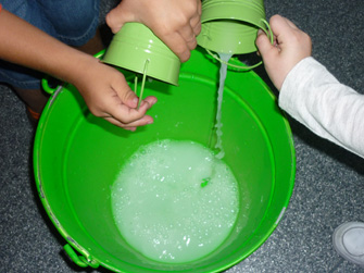 Παιδικά εκπαιδευτικά προγράμματα Δεκεμβρίου στον «Ελληνικό Κόσμο»