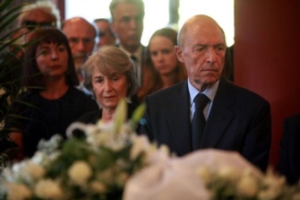 Σε κλίμα συγκίνησης κηδεύτηκε το απόγευμα της Δευτέρας ο Νίκος Θέμελης