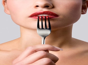 Εννέα λάθη που σας εμποδίζουν να αδυνατίσετε