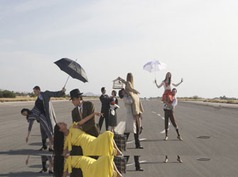 Όλοι χορεύουν βαλς!