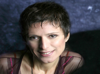 Αναστασία Μουτσάτσου