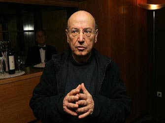 O «Επίλογος» τιμά τον Θόδωρο Αγγελόπουλο