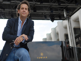 Ο Αλέν Λεφέβρ συναντά την Καμεράτα