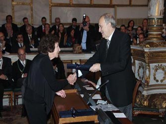 Ζ.Ζατέλη, Α.Ζέη και Ρ.Καπόν βράβευσε η Ακαδημία Αθηνών