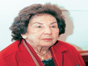 «Ένας λόγος παραπάνω» με την Άλκη Ζέη