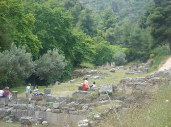 Ημερίδα αφιερωμένη στο αρχαίο θέατρο Αμφιαρείου