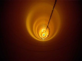 Διαστημικά κέντρα της ΝΑΣΑ μέσα από το φακό της Μαρίας Άντελμαν