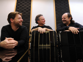 Half Note Jazz Club: Bandoneando Trio