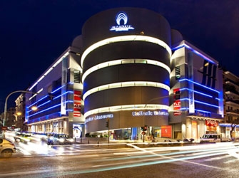 Capitol 3D Cinema: Νέος κινηματογραφικός προορισμός στο κέντρο της πόλης