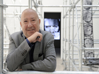 O Κριστιάν Μπολτάνσκι καταγράφει το βλέμμα και τα χτυποκάρδια των Αθηναίων