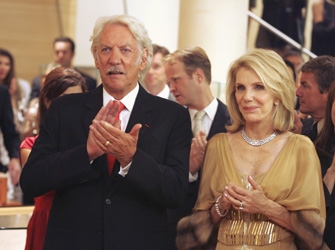 Μια dirty σειρά…που φέρνει σκάνδαλα