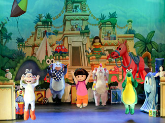 Extra παραστάσεις για την Ντόρα τη Μικρή Εξερευνήτρια