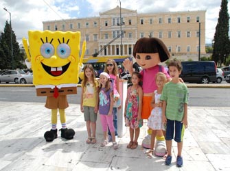 Έκτακτο Nick News: Ο Μπομπ και Ντόρα στο Σύνταγμα!