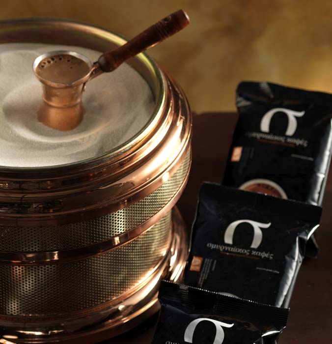 Ο εκλεκτός Σμυρναίικος καφές της Οικογένειας Δρακούλη