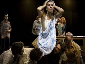 Eπιπλέον παραστάσεις για τον Ερωτόκριτο