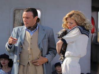 Ο Στράτος Τζώρτζογλου μιλά στο in.gr/TV