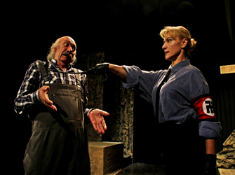 “Το φως που (πάντα) καίει”