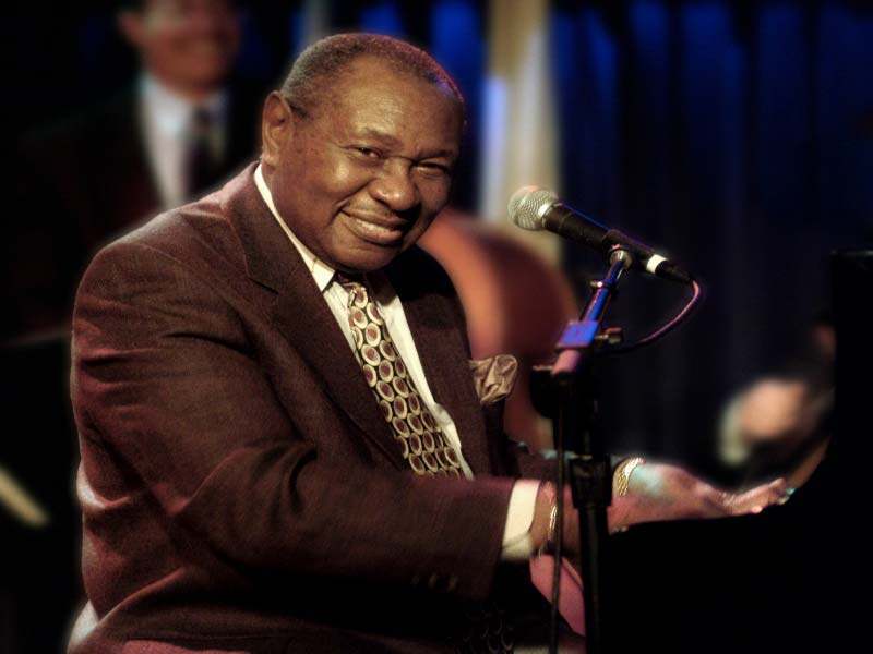 Ο Freddy Cole, αδερφός του Nat King Cole, στο Half Note