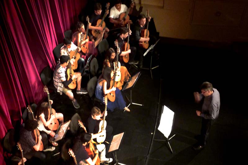 21ο Φεστιβάλ Κιθάρας Ερμούπολης: Mια μουσική γιορτή με πρωταγωνίστρια την κιθάρα