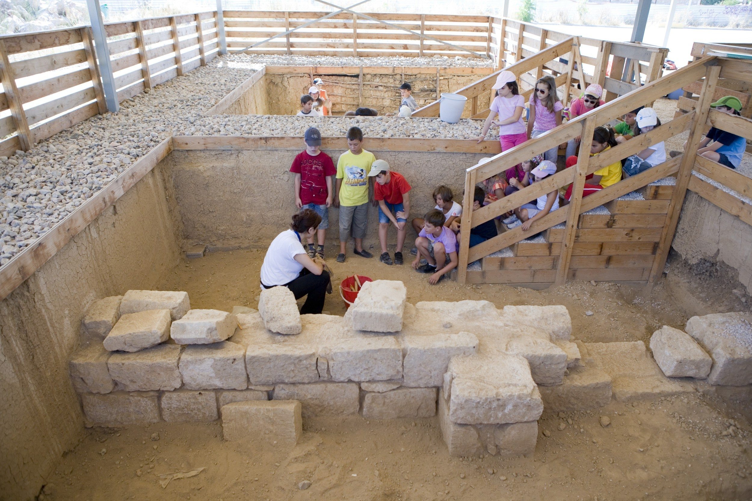 «Καλοκαίρι στην πόλη 2013»: εναλλακτική «κατασκήνωση» στον Ελληνικό Κόσμο