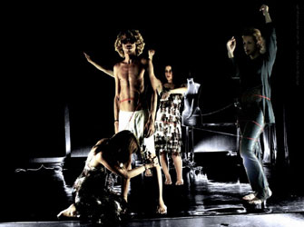 Lulu: Α’ Σχεδίασμα