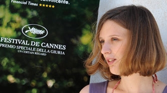 Συνέντευξη με τη σκηνοθέτιδα Μία Χάνσεν-Λόβε