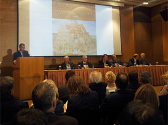 Η παρουσίαση του βιβλίου «Οι Αταίριαστοι. Η πολιτική συναντά την τέχνη» του Θανάση Νιάρχου