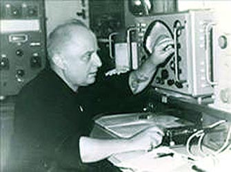 Ο Νίκος Καββαδίας «ταξιδεύει» στην Οδησσό