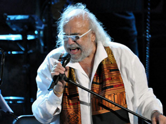 Ντέμης Ρούσσος