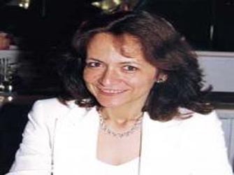 Γνωρίστε τη συγγραφέα Ρένα Ρώσση-Ζαΐρη