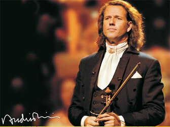 To νέο CD του Βασιλιά των Waltz