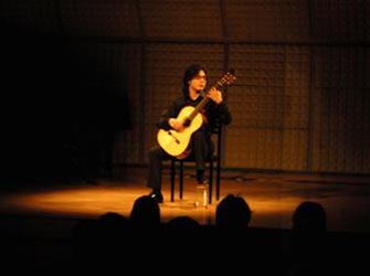 Ρεσιτάλ κλασικής κιθάρας με τον Γιώργο Τοσικιάν