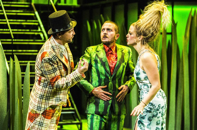 «Φρουτοπία», «Αρμαντέιλ» και «Έντα Γκάμπλερ» ματαιώνονται