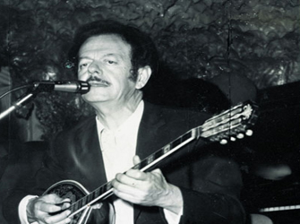 Βασίλης Τσιτσάνης- 25 χρόνια μετά!