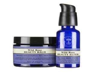 Λάμψη και ενυδάτωση με άγριο τριαντάφυλλο