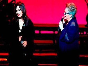 «Αλεξίου – Γαλάνη live στο Παλλάς 2012», Mega μετά την Ανάσταση