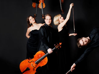 Μουσικές βραδιές κάτω από την Πανσέληνο