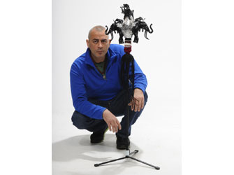 Angelo Tziara: «Be Cool – Τα σκήπτρα της συνειδητότητας»